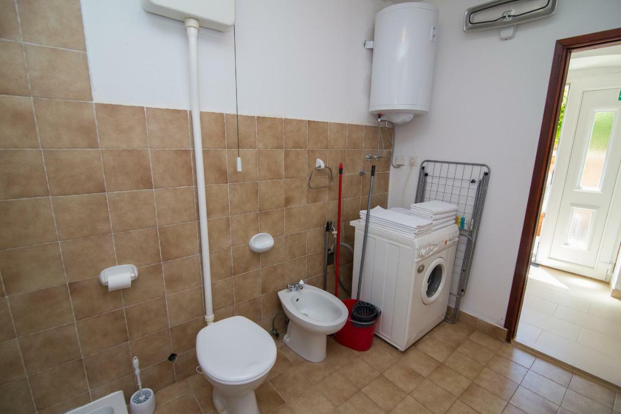 Andjelka B4-Blue Apartment Mali Losinj Ngoại thất bức ảnh